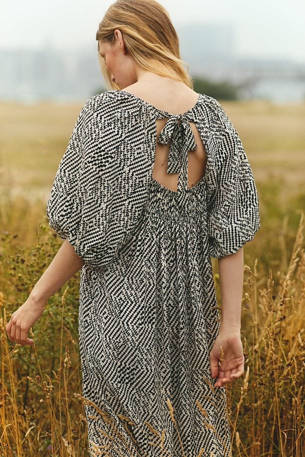ARISA DRESS
