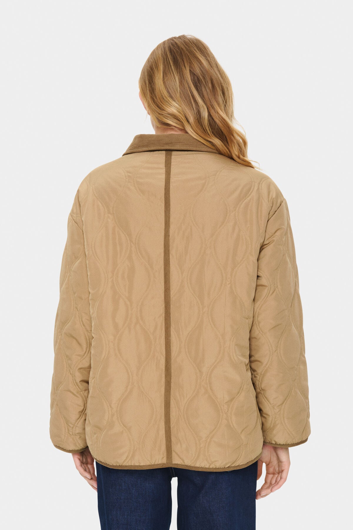 LOIS OUTERWEAR