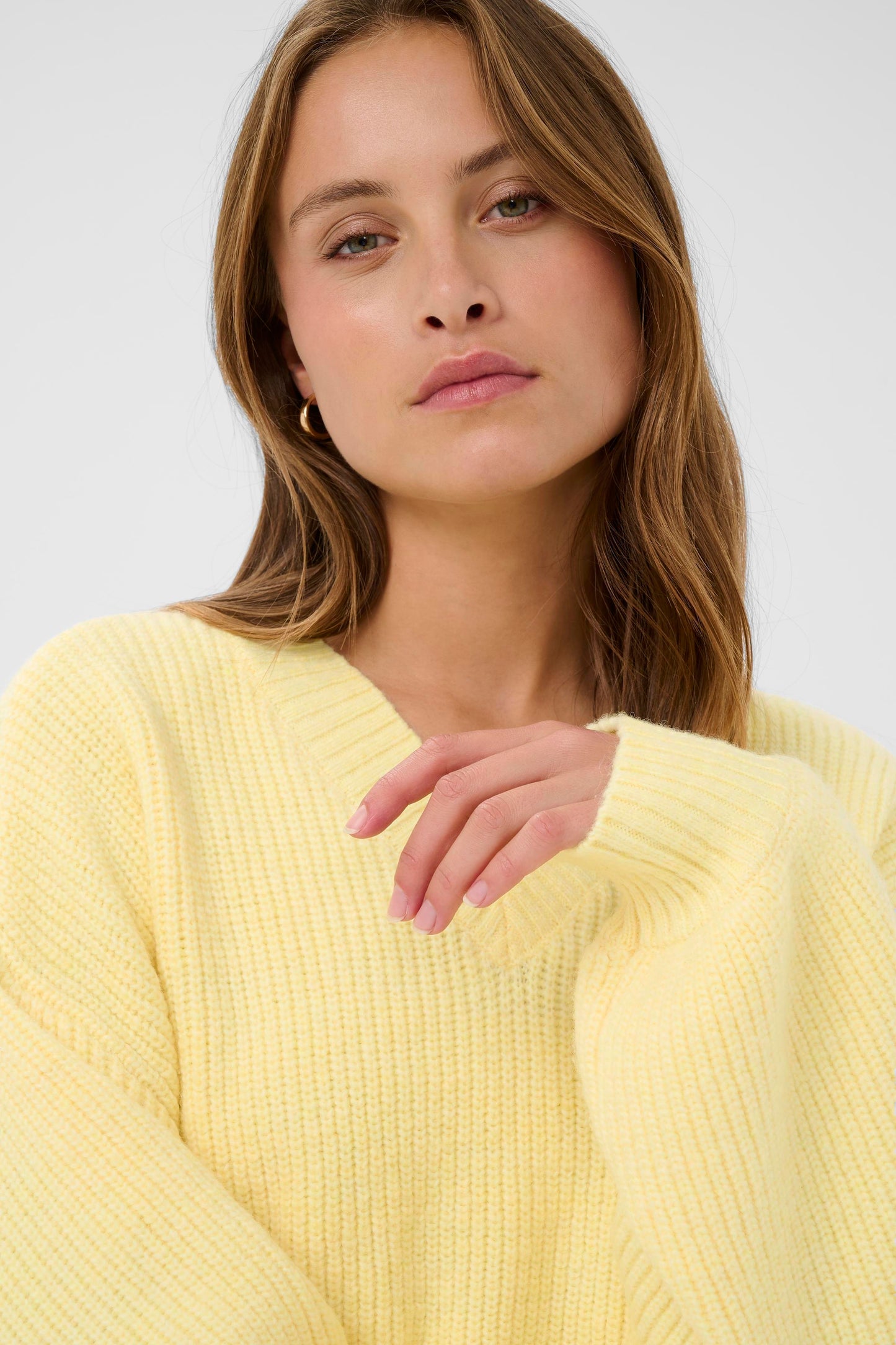 OTTOLINE V NECK PULLOVER