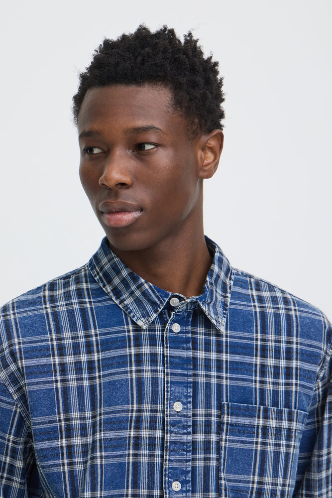 UBTON SHIRT