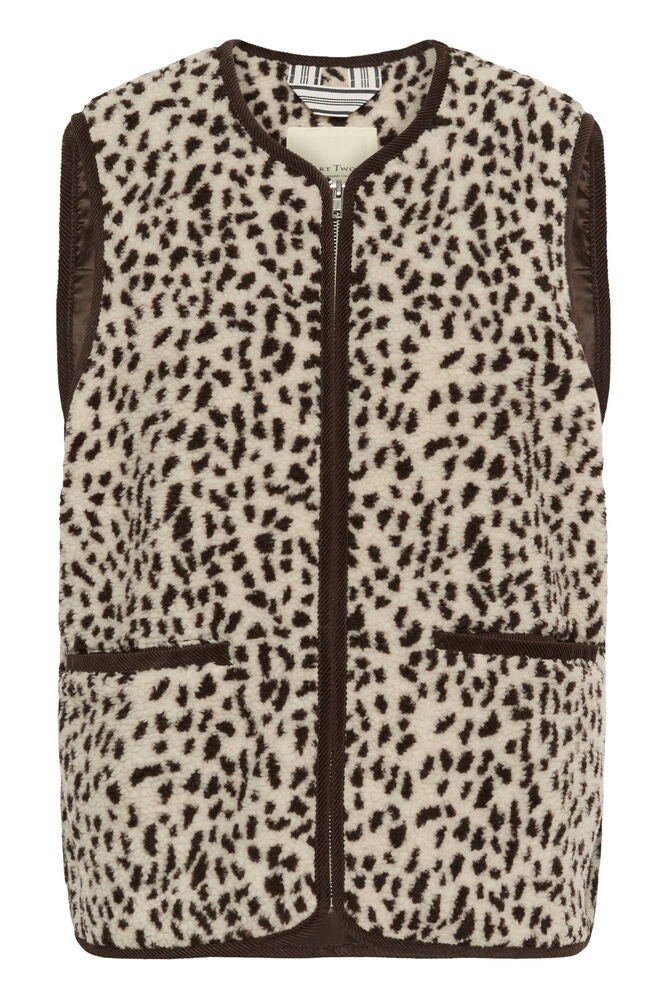 CAMELIE OUTERWEAR