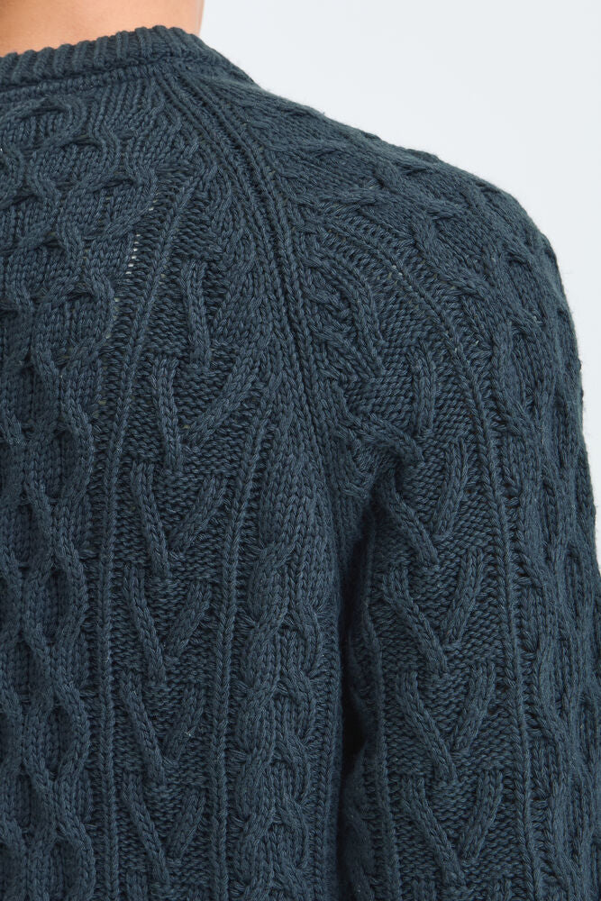 VUKAN KNIT