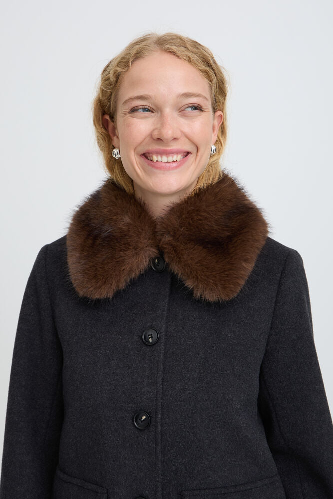BECILA COLLAR JACKET