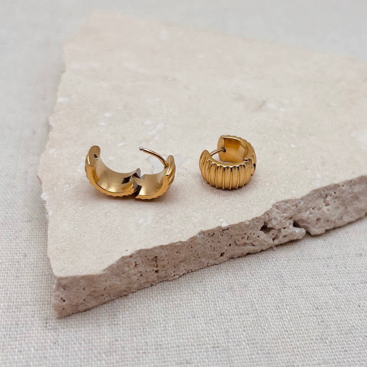 Everyday Ridged Huggie Hoops