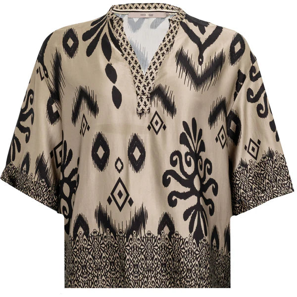 Border Blouse