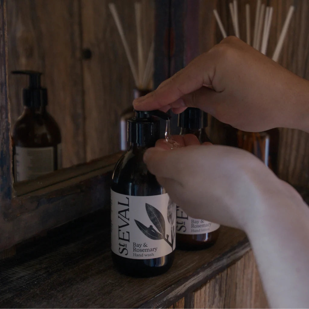 BAY & ROSEMARY - HAND WASH