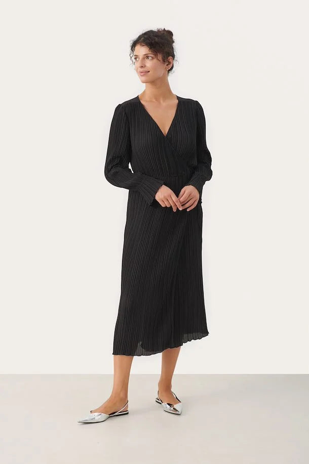 Diga Dress