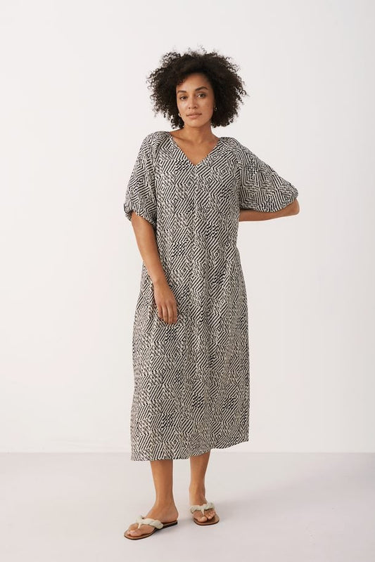 ARISA DRESS