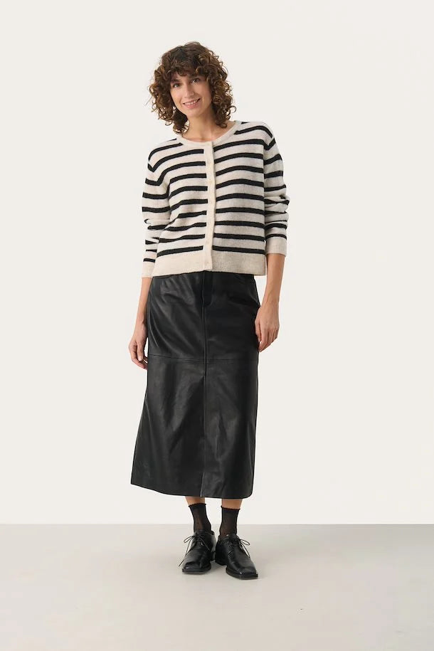 Linika Cardigan