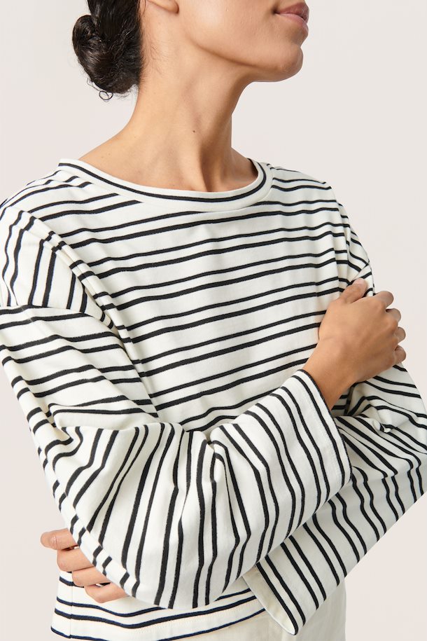 Neo Boxy Top