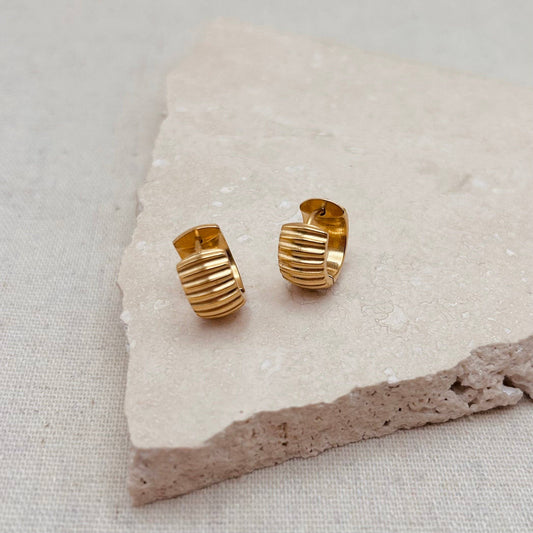 Everyday Ridged Huggie Hoops