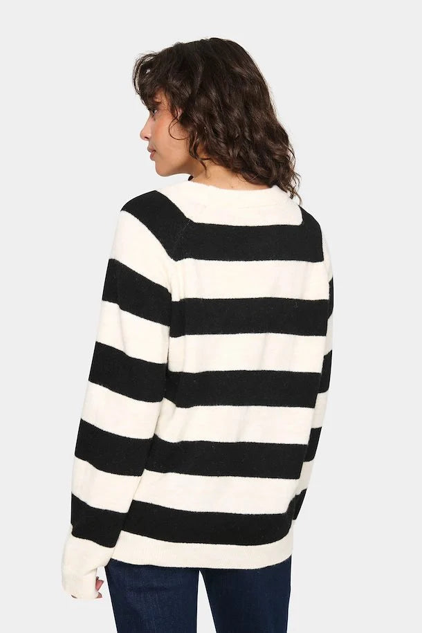 Garbie Pullover