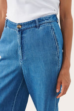 Coralie Jeans