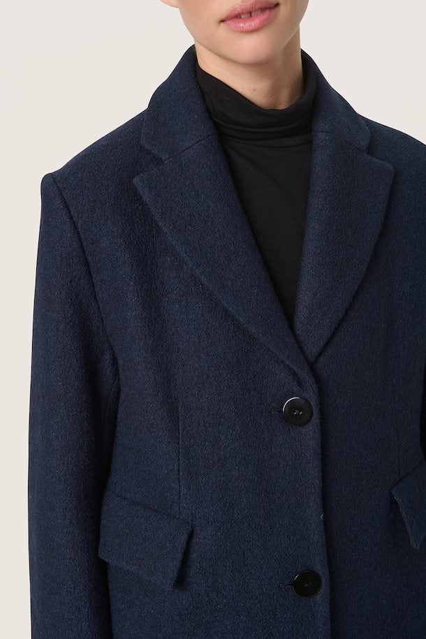 Lilith Coat