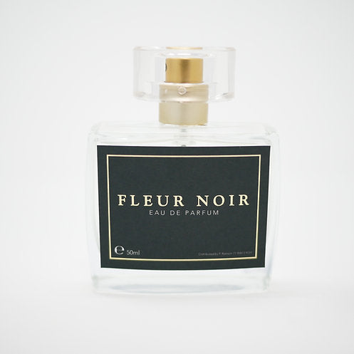 Amber, floral and cedar wood notes 
50ML.
UNISEX.
EAU DE PARFUM.
GLASS BOTTLE.
The Beach House Boutique, Rock, Cornwall. 