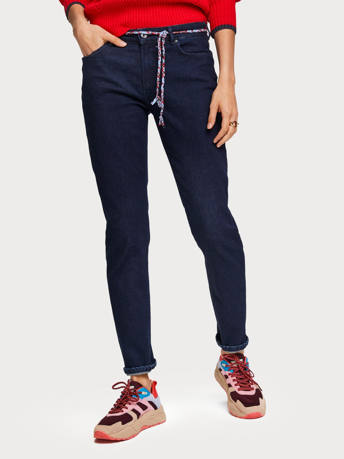 The Keeper - Mid Rise Jeans