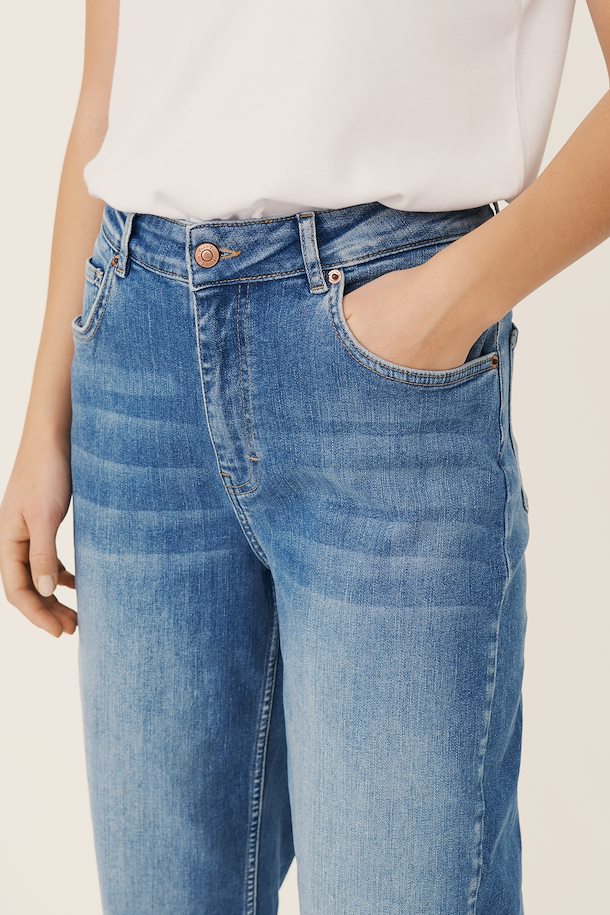 Hela Jeans